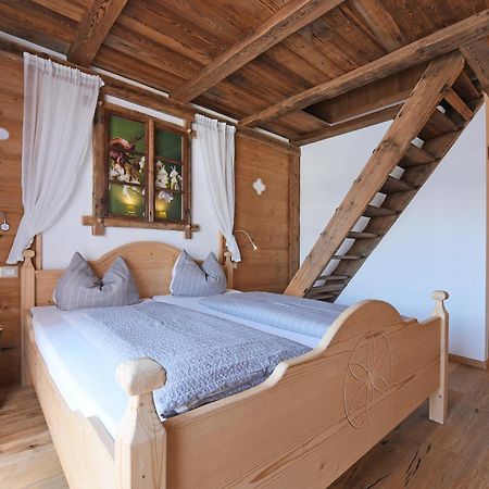 Agriturismo Soleseid 산 비질리오 디 마레베 외부 사진